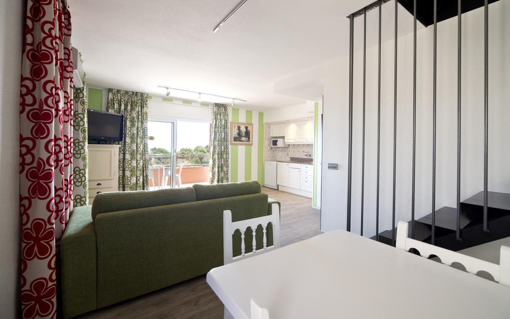 Apartamentos Salles Beach L'Estartit Eksteriør billede
