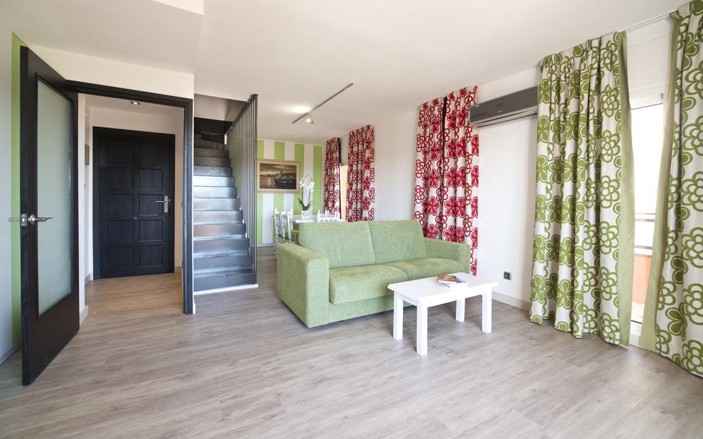 Apartamentos Salles Beach L'Estartit Værelse billede