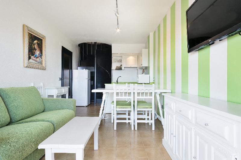 Apartamentos Salles Beach L'Estartit Eksteriør billede